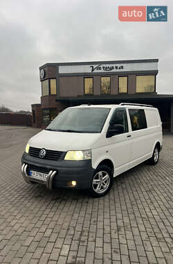 Грузовой фургон Volkswagen Transporter 2008 в Ровно