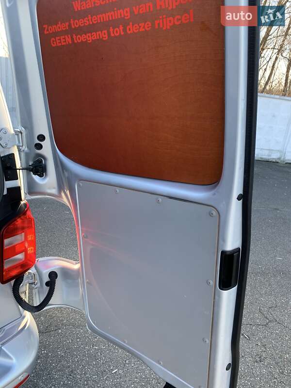 Вантажний фургон Volkswagen Transporter 2019 в Києві фото 61 Вантажний фургон Volkswagen Transporter 2019 в Києві