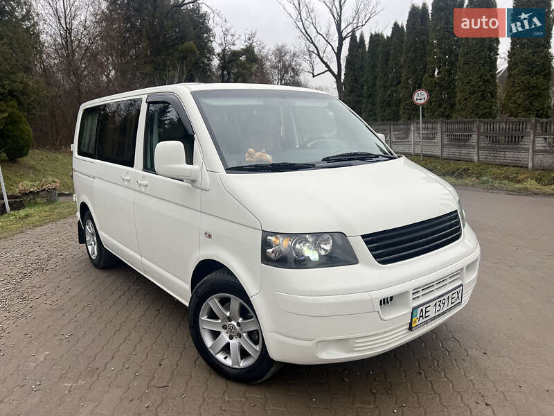 Минивэн Volkswagen Transporter 2006 в Львове