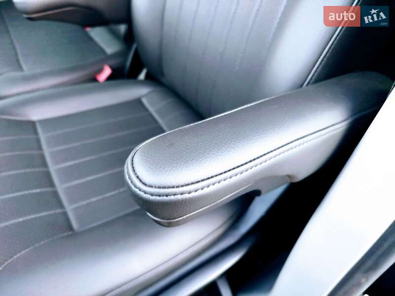 Минивэн Volkswagen Transporter 2019 в Бердичеве