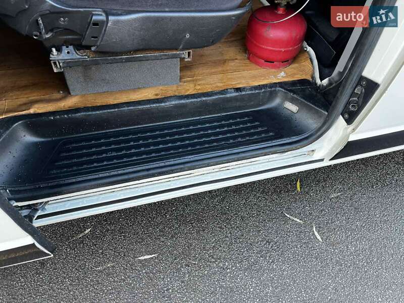 Минивэн Volkswagen Transporter 2006 в Чернигове