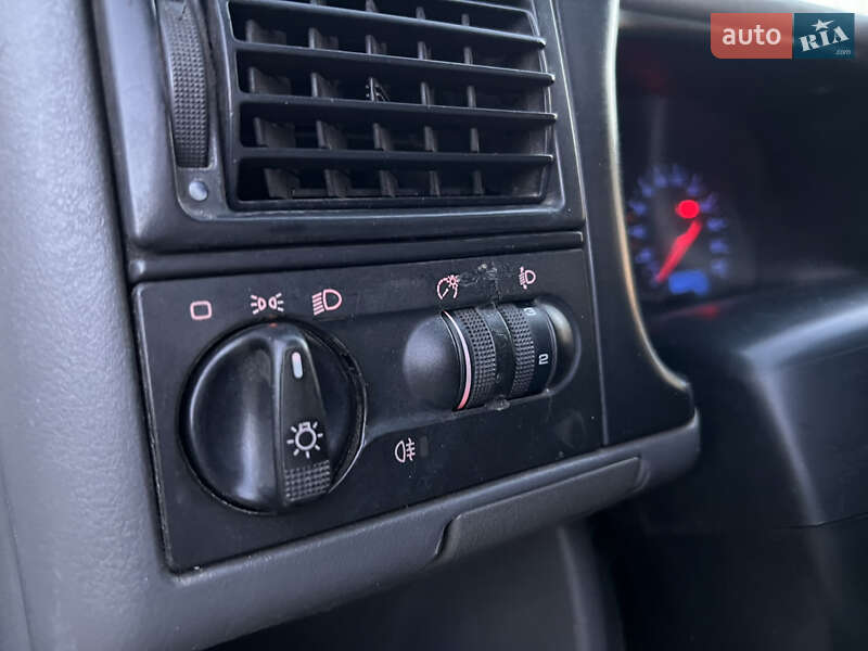 Минивэн Volkswagen Transporter 2000 в Черновцах фото 15 Минивэн Volkswagen Transporter 2000 в Черновцах