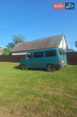 Минивэн Volkswagen Transporter 2002 в Киеве