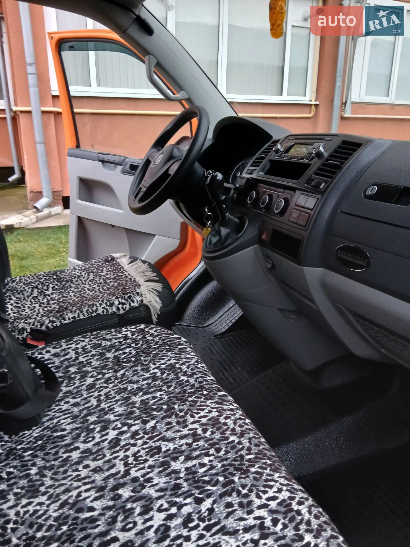 2012 Volkswagen Transporter - мініатюра 25