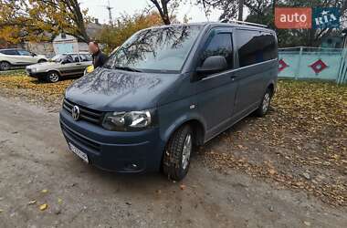 Минивэн Volkswagen Transporter 2010 в Градижске