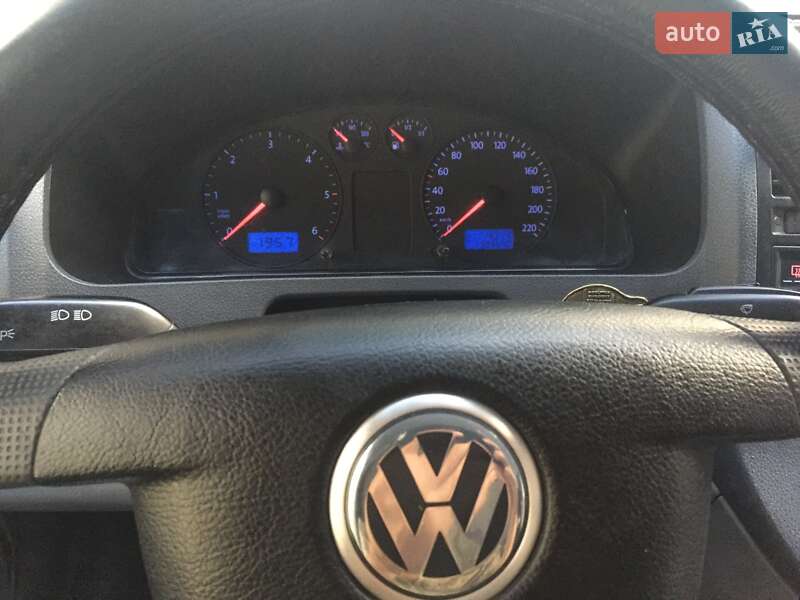 Минивэн Volkswagen Transporter 2005 в Одессе