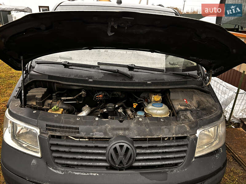 Минивэн Volkswagen Transporter 2007 в Михайловке-Рубежовке