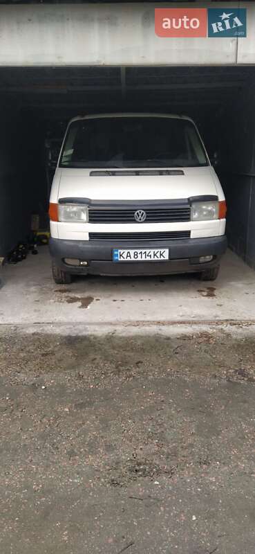 Минивэн Volkswagen Transporter 2000 в Киеве