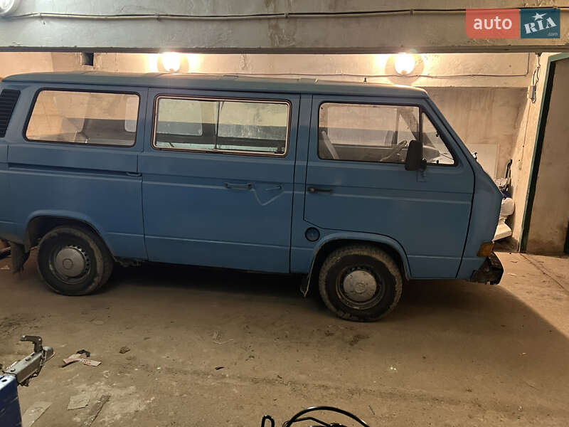 Минивэн Volkswagen Transporter 1982 в Ивано-Франковске