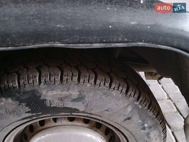 Вантажопасажирський фургон Volkswagen Transporter 1986 в Трускавці