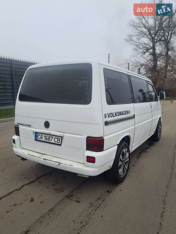 Минивэн Volkswagen Transporter 2000 в Черкассах