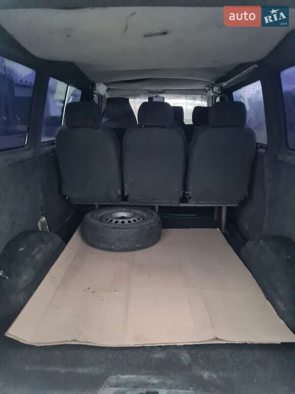 Минивэн Volkswagen Transporter 2000 в Черкассах