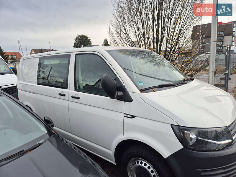 Грузовой фургон Volkswagen Transporter 2018 в Ровно