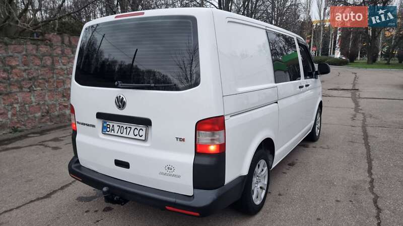 Грузовой фургон Volkswagen Transporter 2014 в Кропивницком