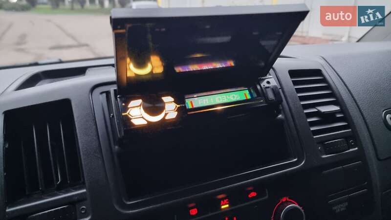 Грузовой фургон Volkswagen Transporter 2014 в Кропивницком