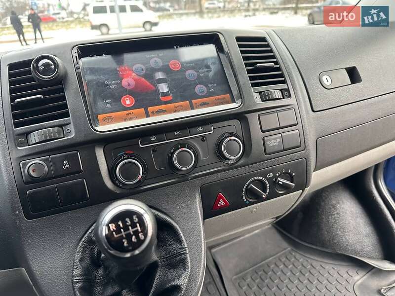 Мінівен Volkswagen Transporter 2014 в Житомирі
