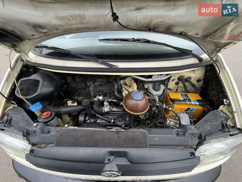 Минивэн Volkswagen Transporter 1996 в Харькове