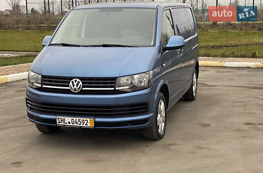 Вантажний фургон Volkswagen Transporter 2017 в Ірпені