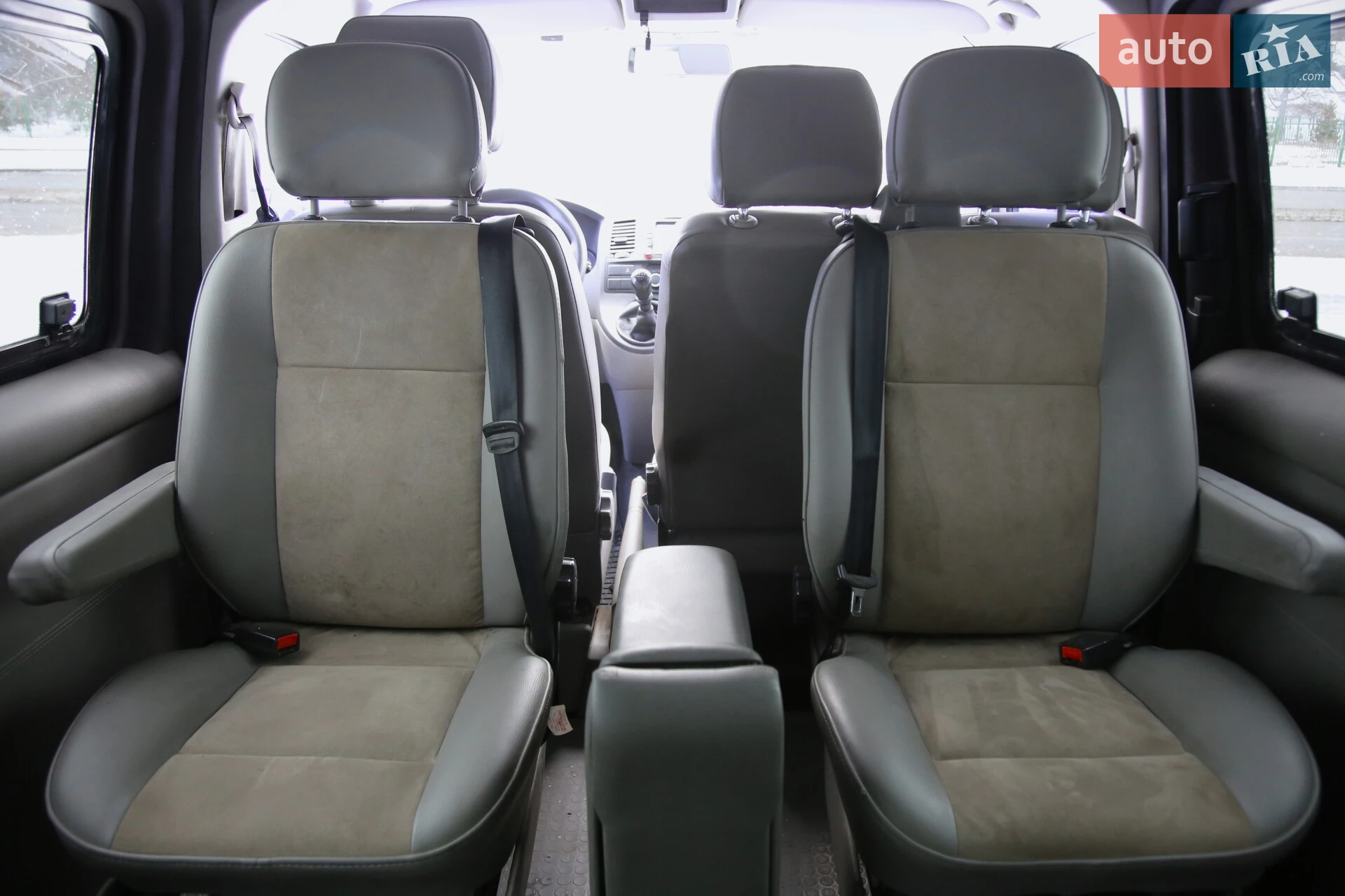 2011 Volkswagen Transporter - мініатюра 10