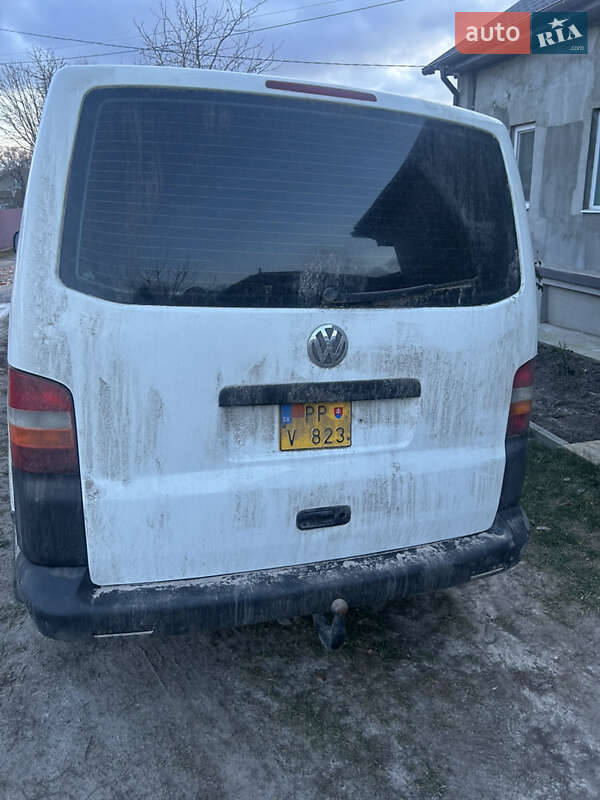Мінівен Volkswagen Transporter 2004 в Глухові