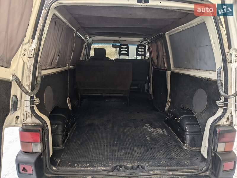Минивэн Volkswagen Transporter 1993 в Виннице