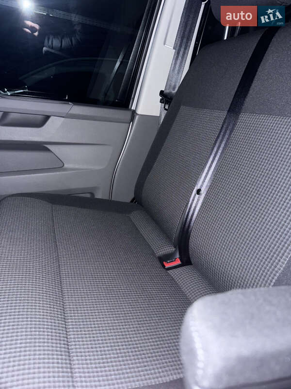 Вантажний фургон Volkswagen Transporter 2023 в Києві фото 39 Вантажний фургон Volkswagen Transporter 2023 в Києві