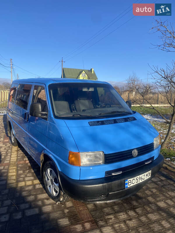 Минивэн Volkswagen Transporter 1995 в Стебнику