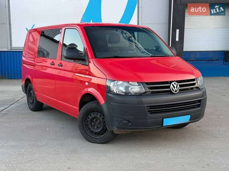 Минивэн Volkswagen Transporter 2014 в Киеве