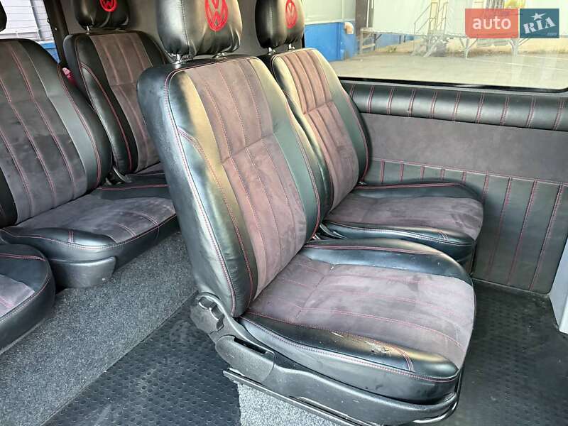 Минивэн Volkswagen Transporter 2014 в Киеве
