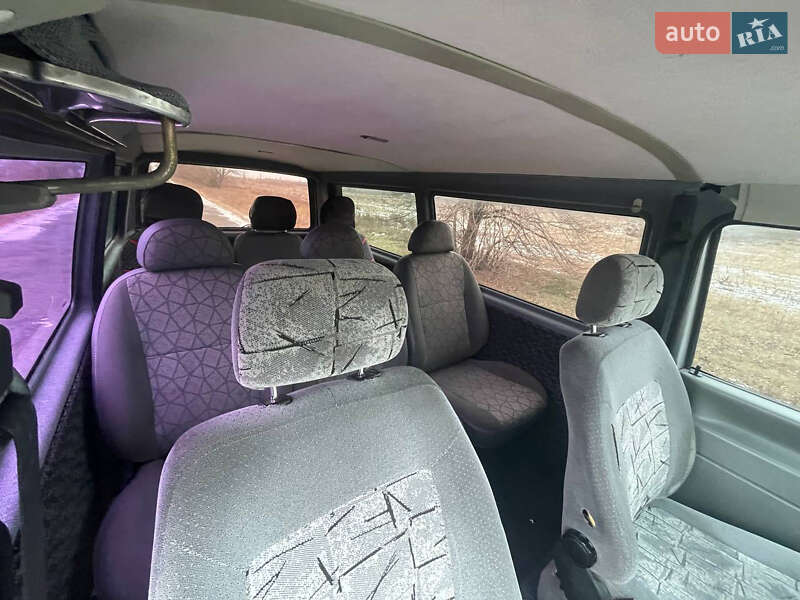 Мінівен Volkswagen Transporter 2002 в Луцьку