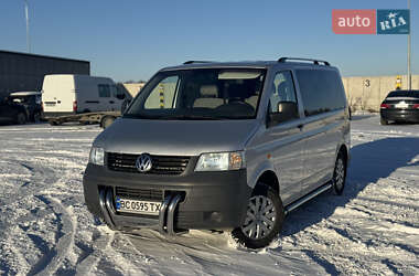 Мінівен Volkswagen Transporter 2006 в Володимирі