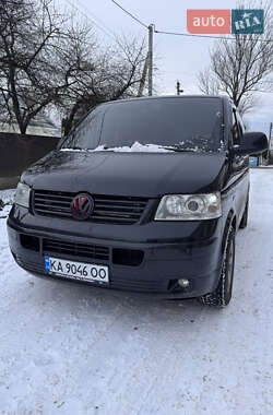 Минивэн Volkswagen Transporter 2005 в Ровно