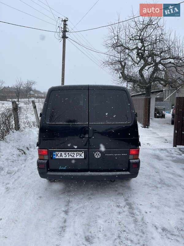 Минивэн Volkswagen Transporter 2001 в Виннице