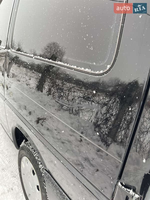 Минивэн Volkswagen Transporter 2001 в Виннице