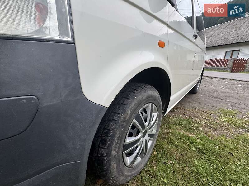 Минивэн Volkswagen Transporter 2004 в Рахове