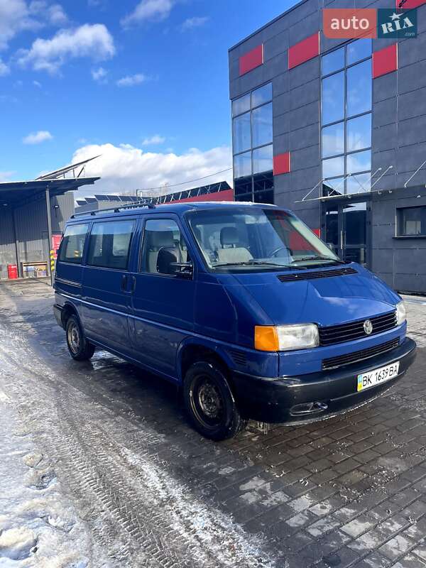 Мінівен Volkswagen Transporter 2001 в Здолбуніві