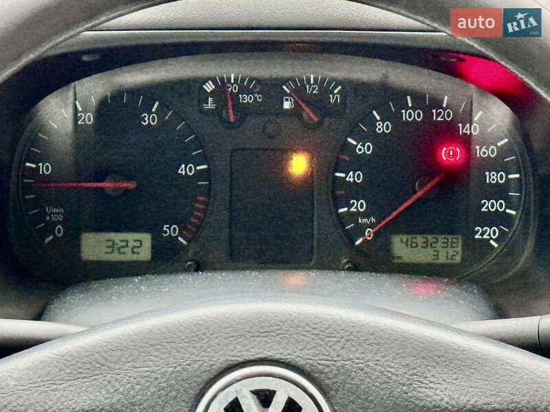Грузопассажирский фургон Volkswagen Transporter 2000 в Киеве
