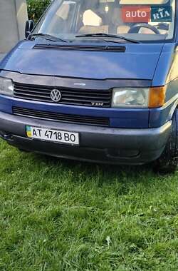 Мінівен Volkswagen Transporter 2000 в Івано-Франківську