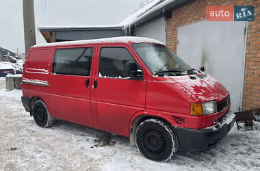 Вантажопасажирський фургон Volkswagen Transporter 2001 в Києві