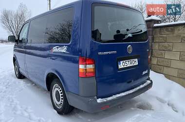 Минивэн Volkswagen Transporter 2008 в Ровно