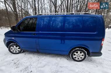 Грузовой фургон Volkswagen Transporter 2009 в Шепетовке