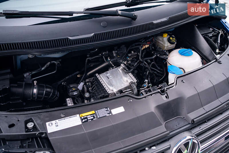 Грузовой фургон Volkswagen Transporter 2020 в Луцке
