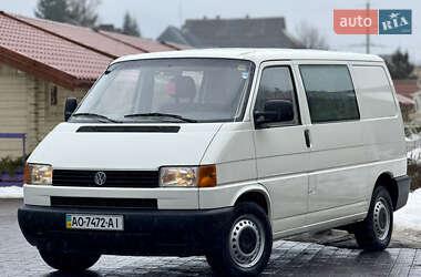 Вантажопасажирський фургон Volkswagen Transporter 2001 в Міжгір'ї
