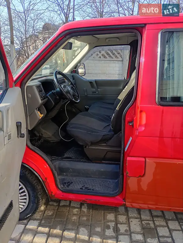 Volkswagen Transporter 2000 VIN WV1ZZZ70ZYH065109 фото оголошення 12 з 53