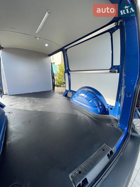 Грузовой фургон Volkswagen Transporter 2021 в Хмельницком