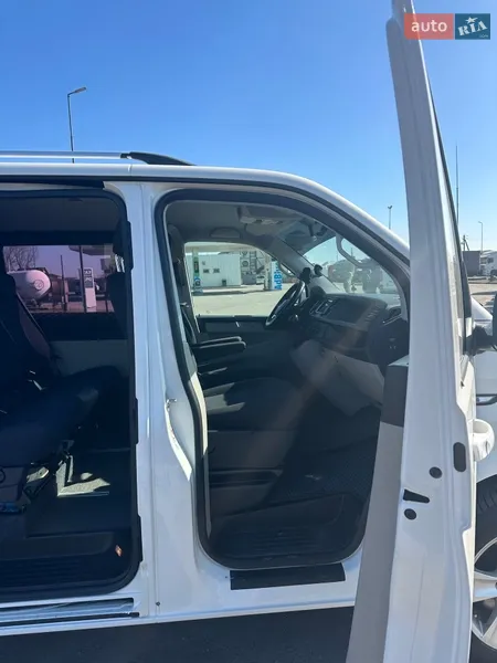 Volkswagen Transporter 2017 VIN WV1ZZZ7HZJH093541 фото оголошення 18 з 63
