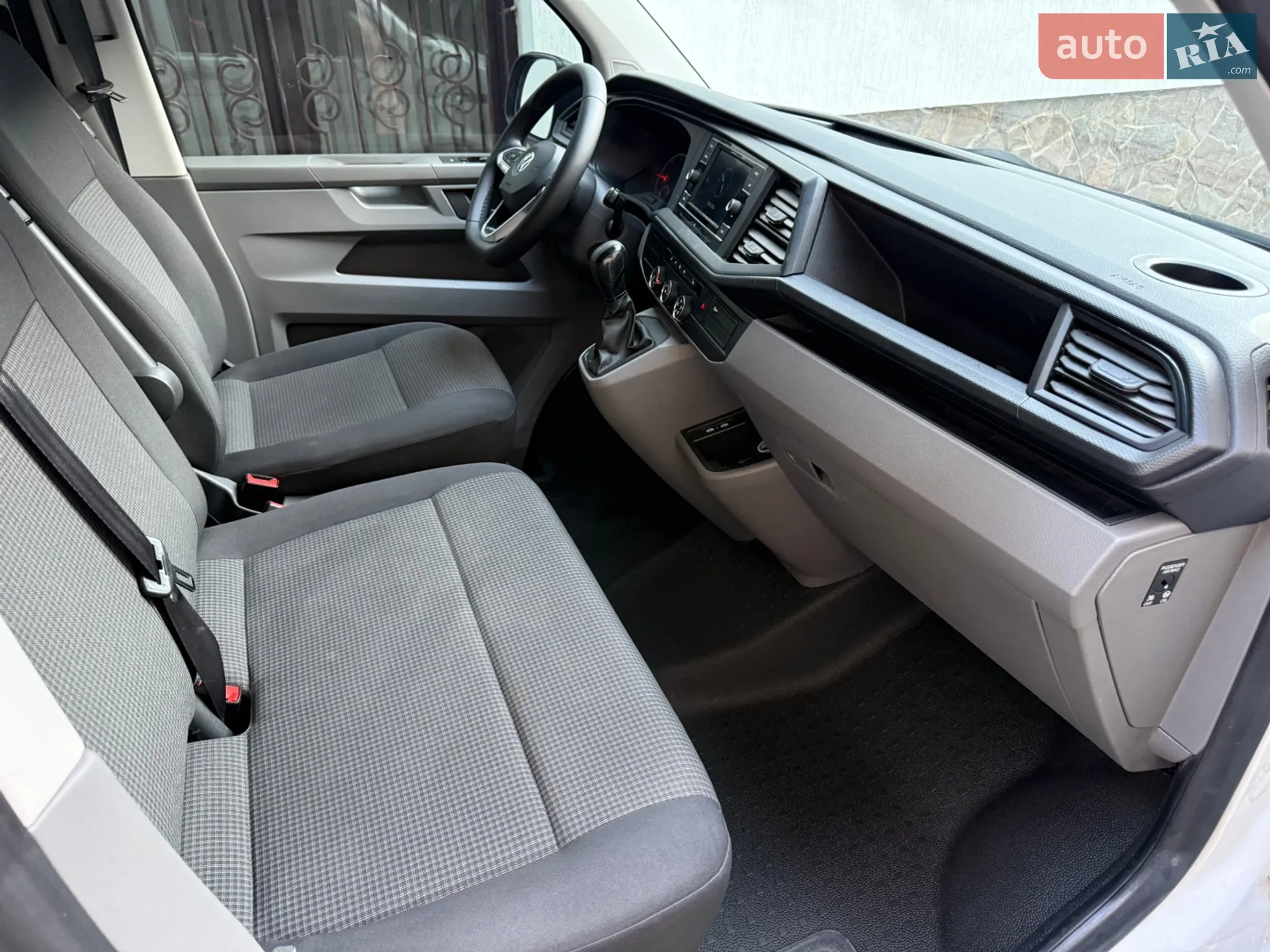 2019 Volkswagen Transporter - мініатюра 21