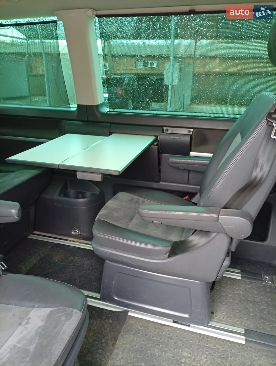 2011 Volkswagen Transporter - мініатюра 17