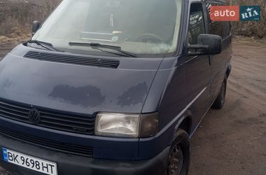 Минивэн Volkswagen Transporter 1997 в Недригайлове