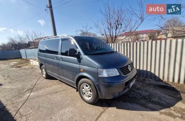 Минивэн Volkswagen Transporter 2007 в Гадяче